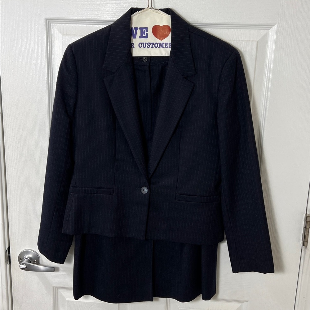 VTG 1980s Wall Street Prophecy Dark Navy Pinstripe 100% Wool Blazer & Skirt Set